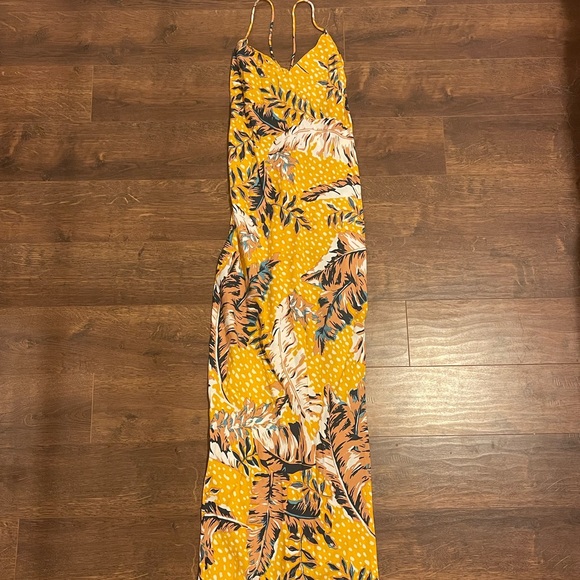 Lé Salty Label Havana Midi Dress - Picture 7 of 10